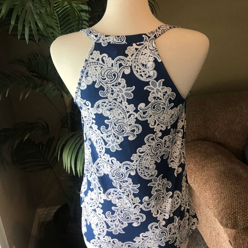 🇺🇸 INC Navy and White Lace Patterned Sleeveless Razor Back Top, Size S - Picture 5 of 5